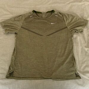 Nike Dri-FIT ADV Running Top